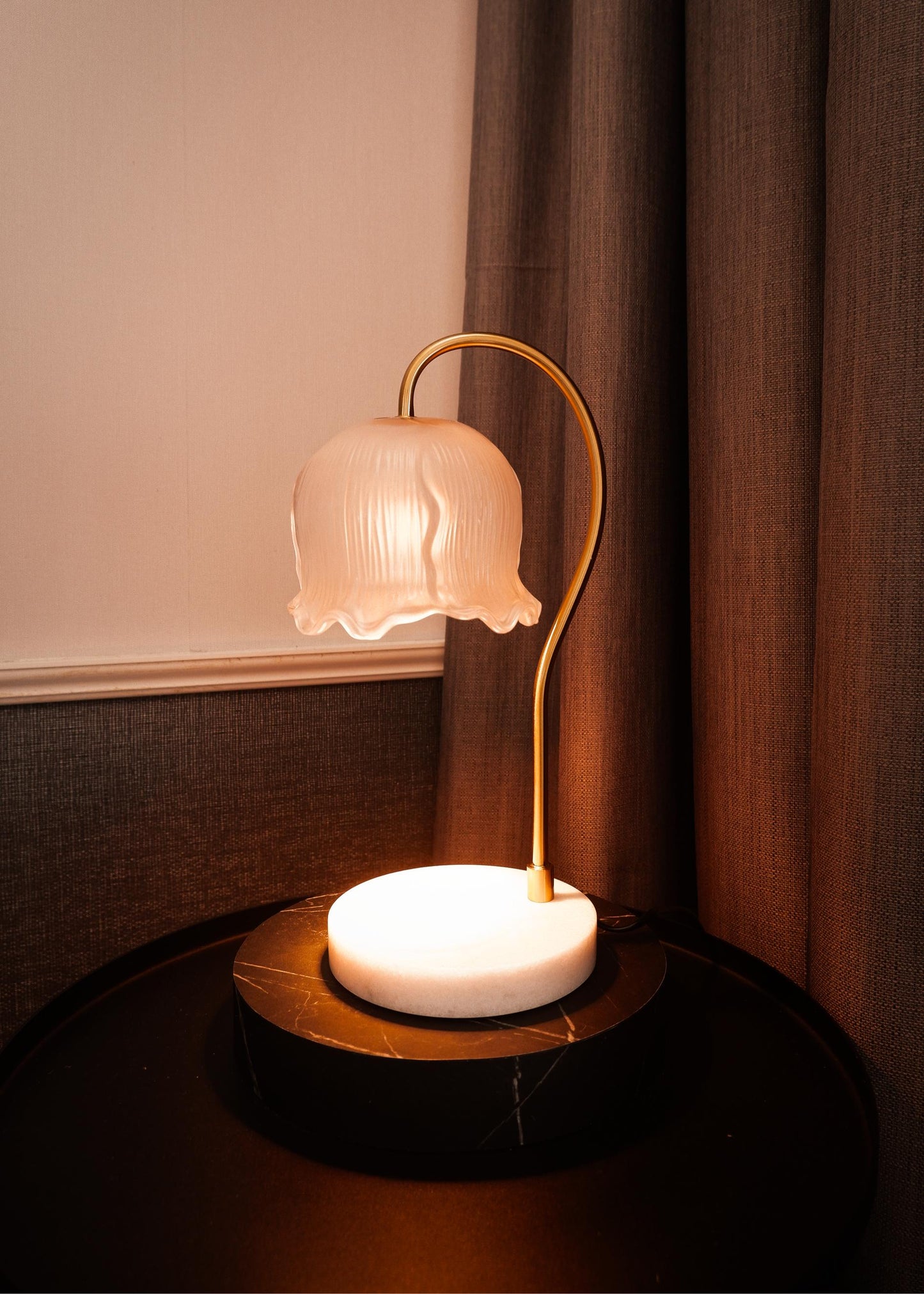 MADE BY JADE Curated Candle Warmer